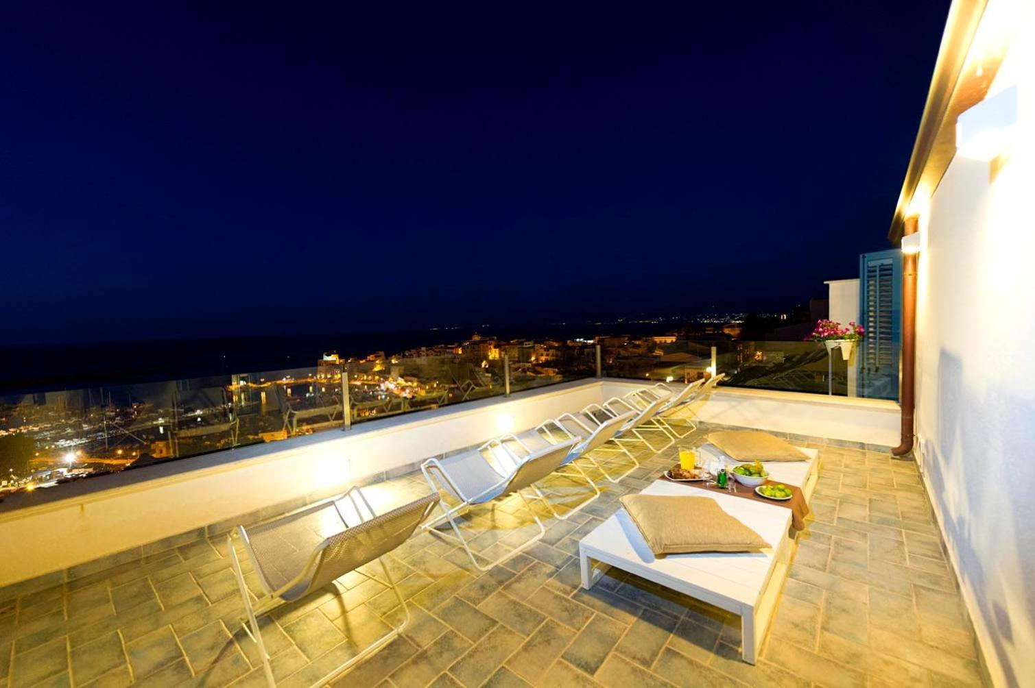 Tannur B&B Castellammare del Golfo Eksteriør billede